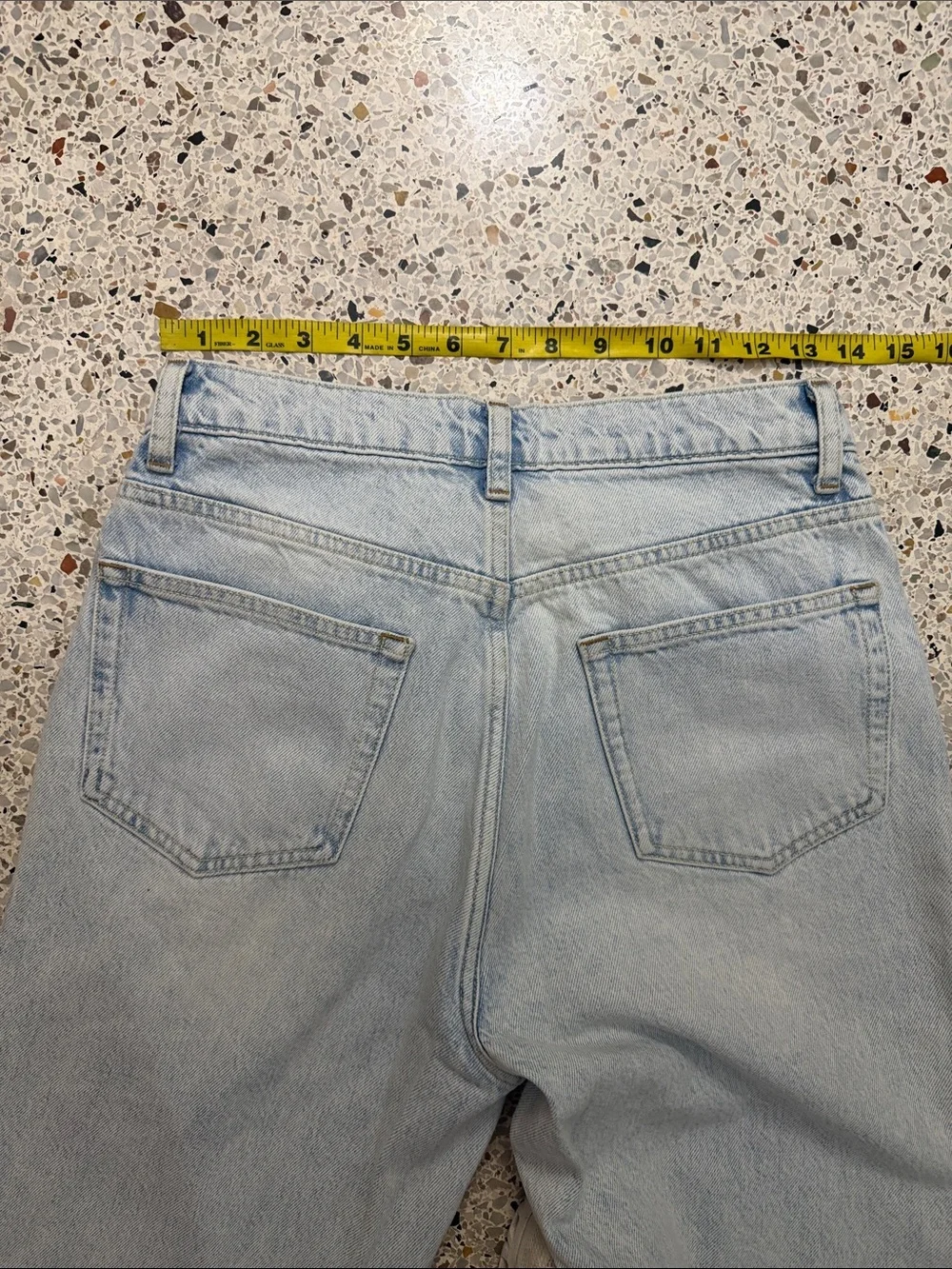Reformation Val 90’s mid rise straight jeans denim light wash 27 - Picture 5 of 7